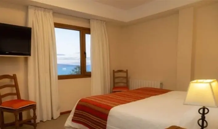 Tek Büyük Yataklı Oda, Göl Manzaralı