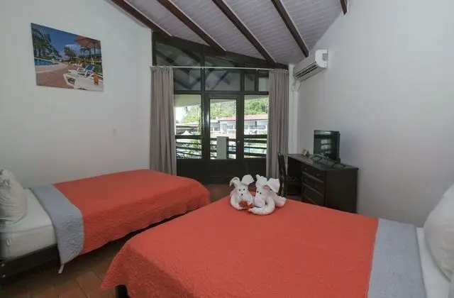 Standard Oda, Havuz Manzaralı