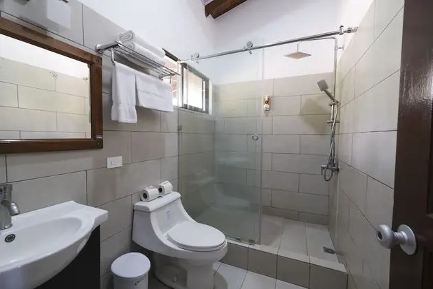 Standard Oda, Havuz Manzaralı