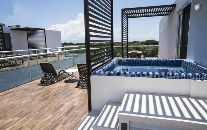 Çatı Katı Süiti (Penthouse), 3 Yatak Odası, Golf Manzaralı (6 people)