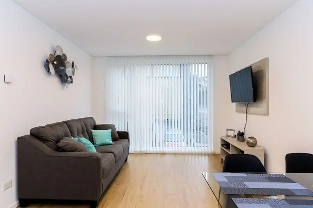 Standard Apart Daire, 1 Büyük (Queen) Boy Yatak ve Çekyat, Dağ Manzaralı