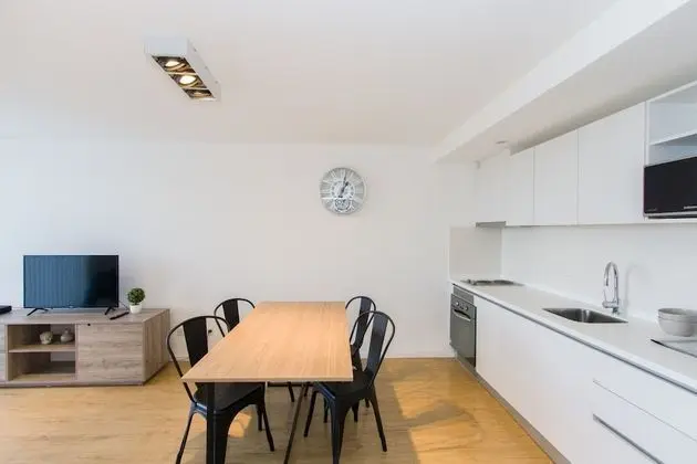 Standard Apart Daire, 1 Büyük (Queen) Boy Yatak ve Çekyat, Kanal Manzaralı