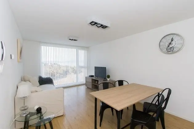 Standard Apart Daire, 1 Büyük (Queen) Boy Yatak ve Çekyat, Kanal Manzaralı