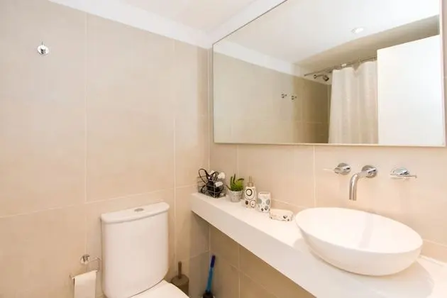 Standard Apart Daire, 1 Büyük (Queen) Boy Yatak ve Çekyat, Kanal Manzaralı