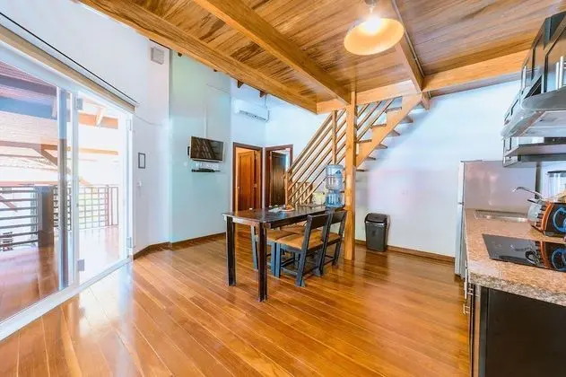 Apartamento SUPERIOR - Ubicado en La Segunda Planta