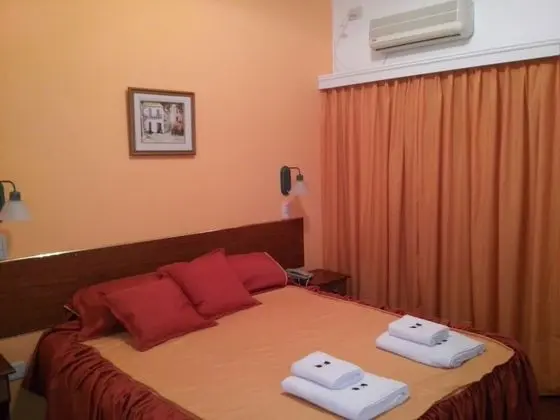 Dört Kişilik Oda, Bağlantılı Odalar