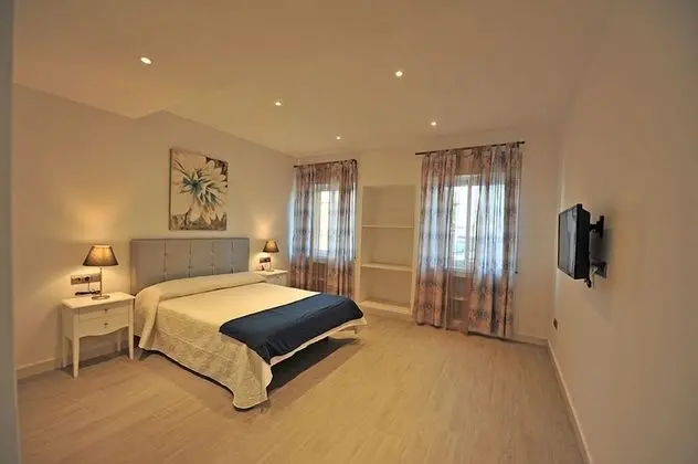 Apart Daire, 5 Yatak Odası, Balkon