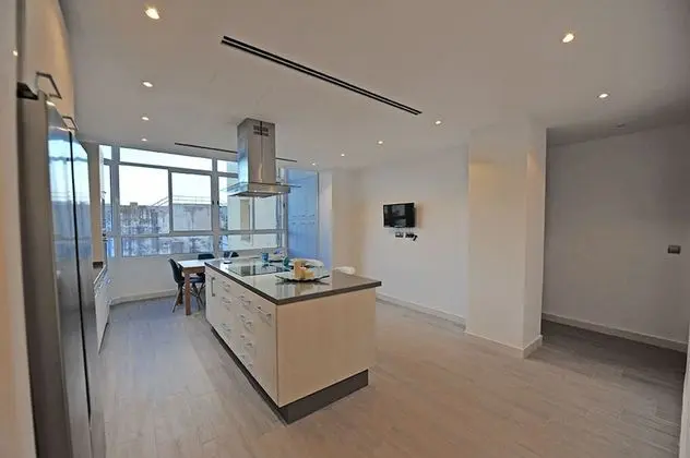 Apart Daire, 5 Yatak Odası, Balkon