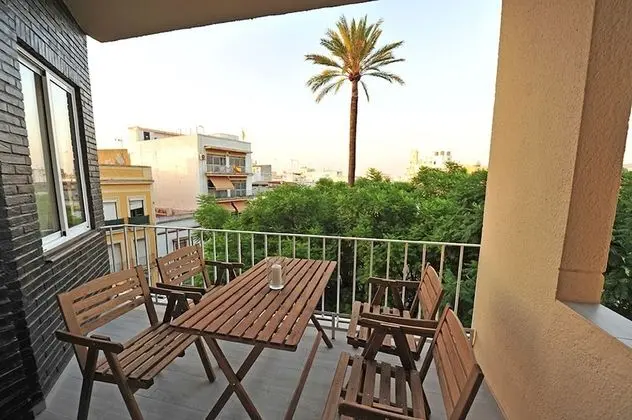 Apart Daire, 5 Yatak Odası, Balkon
