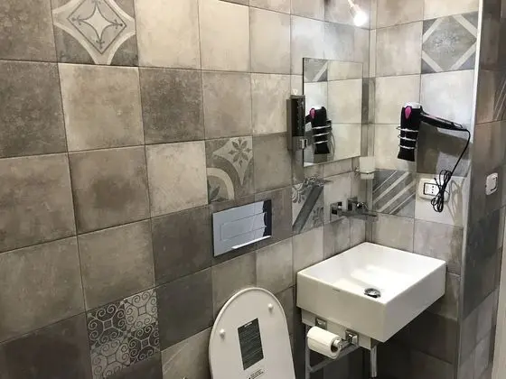 Classic Tek Büyük Yataklı Oda, 1 Büyük (Queen) Boy Yatak ve Çekyat, Özel Banyo, Kule