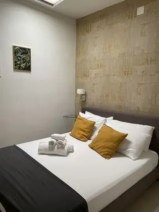 Exclusive Tek Büyük Yataklı Oda