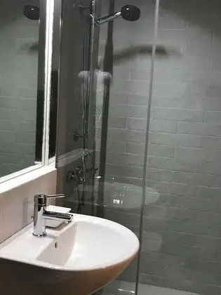 Tek Büyük Yataklı Oda, Şehir Manzaralı (Foria)