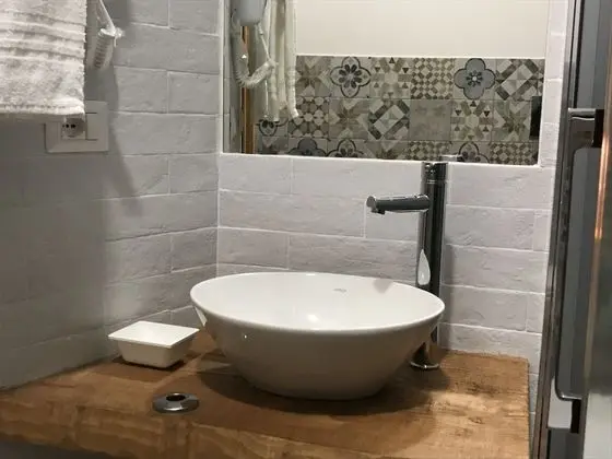 Tek Büyük Yataklı Oda, Şehir Manzaralı (Fuga)