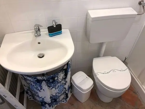 Tek Büyük veya İki Ayrı Yataklı Oda, Bahçe Manzaralı