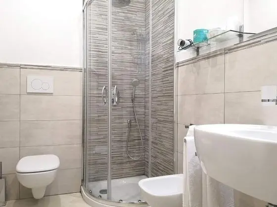 Classic Dört Kişilik Oda, Özel Banyo, Denize Bakan