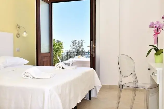 Deluxe Oda, Özel Banyo, Denize Bakan