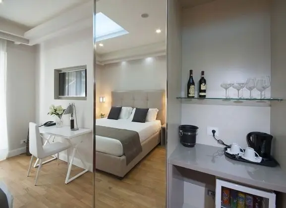 Deluxe Süit, 1 Yatak Odası, Teras, Şehir Manzaralı