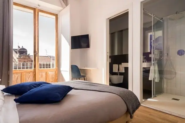 Comfort Tek Büyük veya İki Ayrı Yataklı Oda, Balkon, Şehir Manzaralı (2)