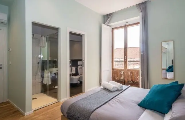 Comfort Tek Büyük Yataklı Oda, Balkon (1)