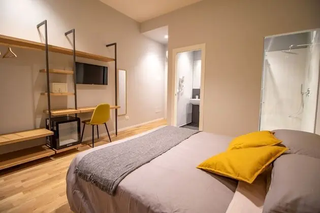 Comfort Tek Büyük Yataklı Oda, Balkon, Şehir Manzaralı (4)