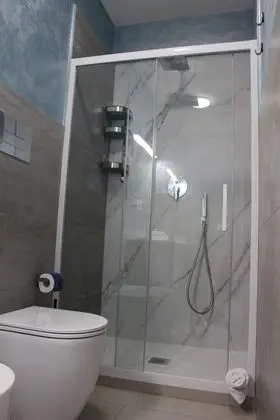 Deluxe Tek Büyük Yataklı Oda, Balkon, Deniz Manzaralı