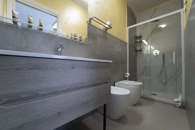 Deluxe Tek Büyük Yataklı Oda, Balkon, Deniz Manzaralı