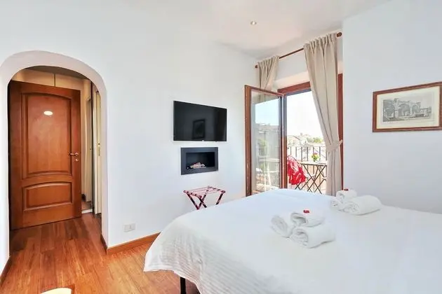 Deluxe Tek Büyük Yataklı Oda, Balkon