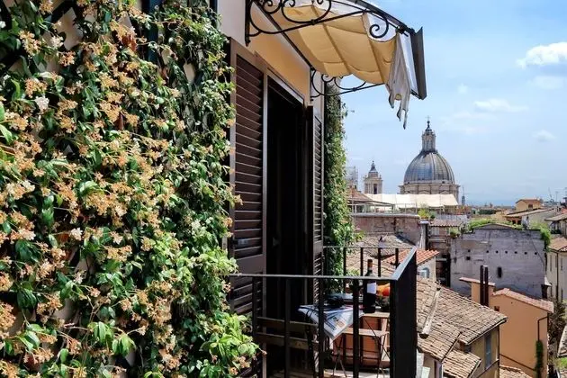 Deluxe Tek Büyük Yataklı Oda, Balkon