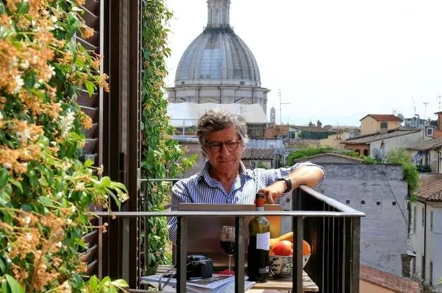 Deluxe Tek Büyük Yataklı Oda, Balkon