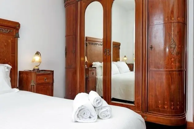 Superior Tek Büyük veya İki Ayrı Yataklı Oda