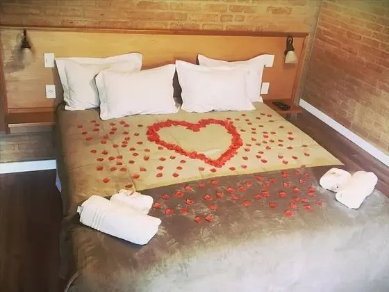 Romantic Tek Büyük Yataklı Oda (Hidro)