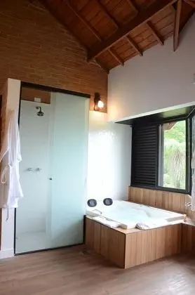 Romantic Tek Büyük Yataklı Oda (Hidro)