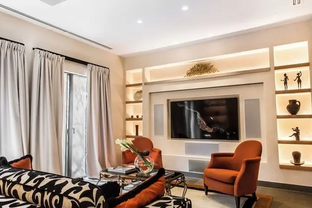 Villa (Terre Blanche)