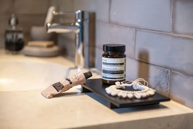 Classic Oda, 1 Büyük (Queen) Boy Yatak, Sigara İçilmez