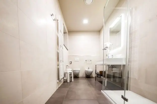 Tek Büyük veya İki Ayrı Yataklı Oda