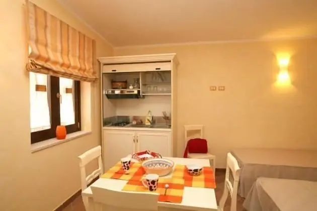 Üç Kişilik Oda