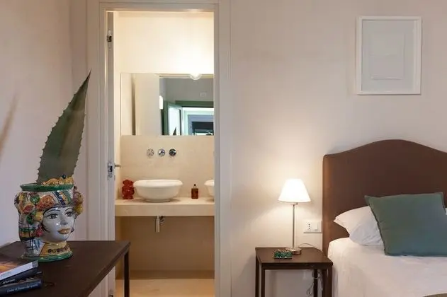 Comfort Tek Büyük veya İki Ayrı Yataklı Oda