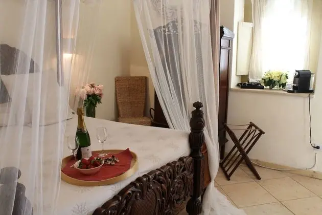 Standard Oda (Mandorlo)