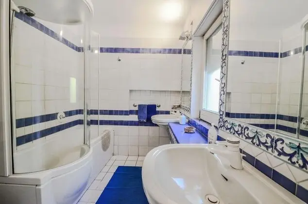 Villa, Sigara İçilebilir