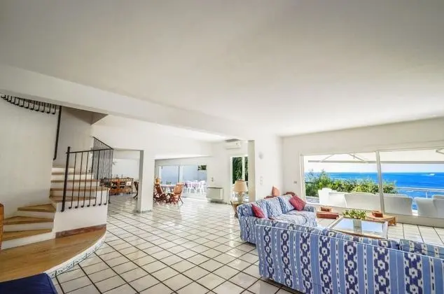 Villa, Sigara İçilebilir