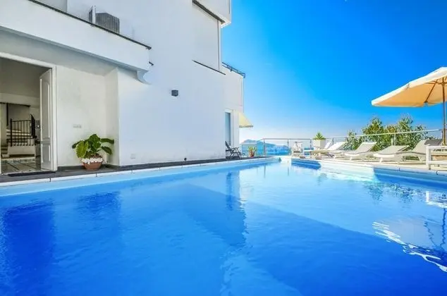 Villa, Sigara İçilebilir