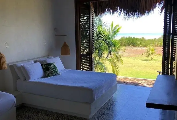 Luxury Tek Büyük veya İki Ayrı Yataklı Oda, Teras, Deniz Manzaralı