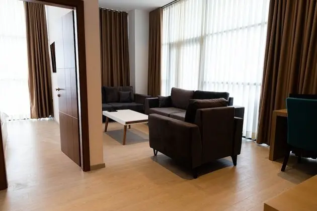 Deluxe Stüdyo Süit