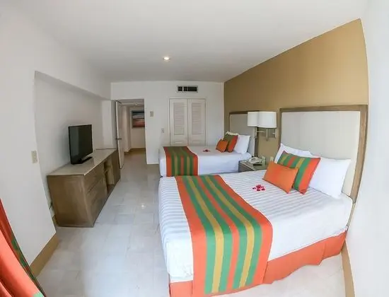 Standard Oda, Balkon, Kısmi Deniz Manzarası