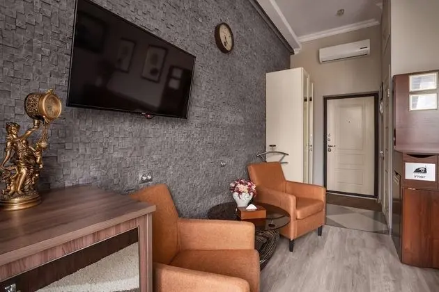 Standard Tek Büyük Yataklı Oda