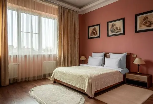 Superior Tek Büyük Yataklı Oda