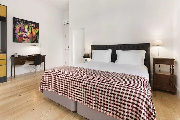 Superior Tek Büyük veya İki Ayrı Yataklı Oda