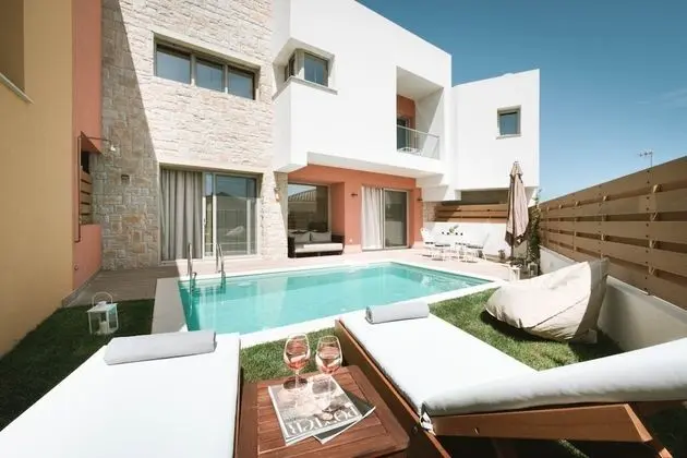 Signature Villa