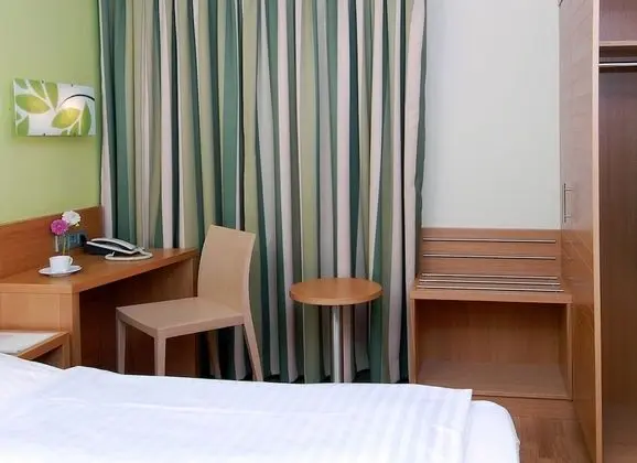 Tek Kişilik Oda