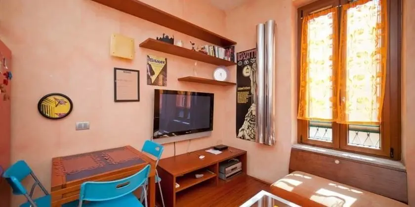 Apart Daire, 2 Yatak Odası, Sigara İçilmez